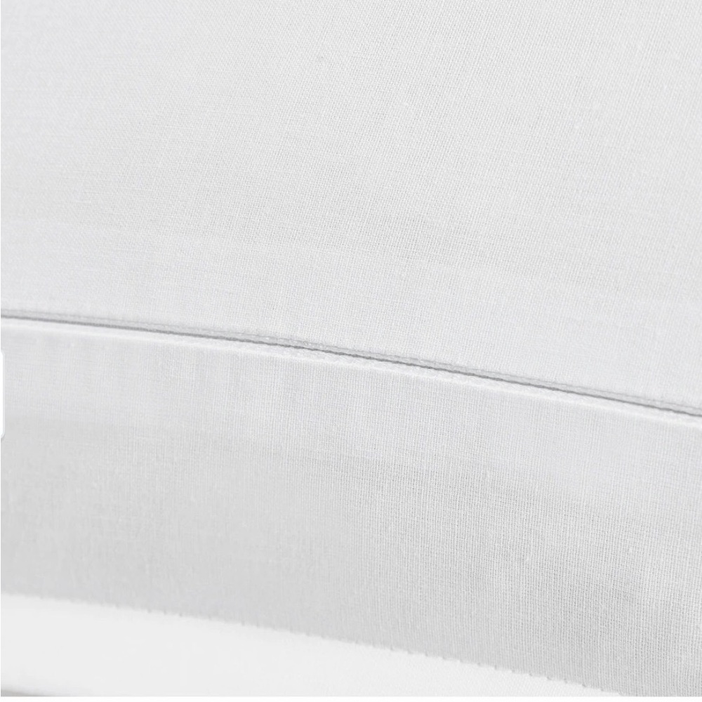 Nautica White and Blue Duvet Cover Set Open Box - Picture 3 of 7